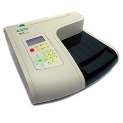 Вертикальный фотометр iMark фирмы Bio-Rad Laboratories